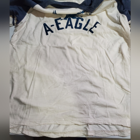 American Eagle shirt - Picture 2 of 2